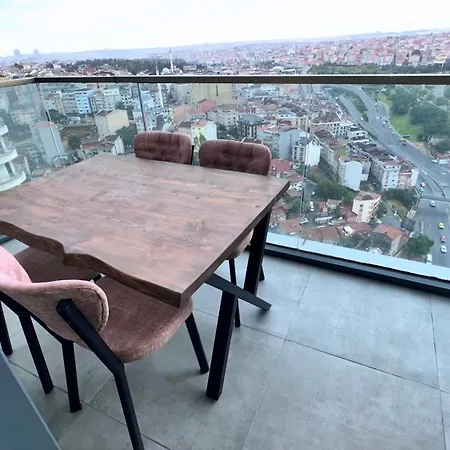 Ultra Lux Full With Balcony Near To Bomonti Istanbul