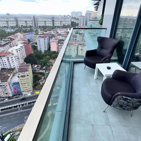 Lägenhet Ultra Lux Full With Balcony Near To Bomonti Istanbul